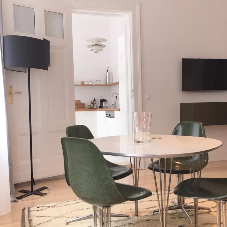 Luxury 2 Bedroom Apartment In The Heart Of Mitte, Berlin Szoba fotó