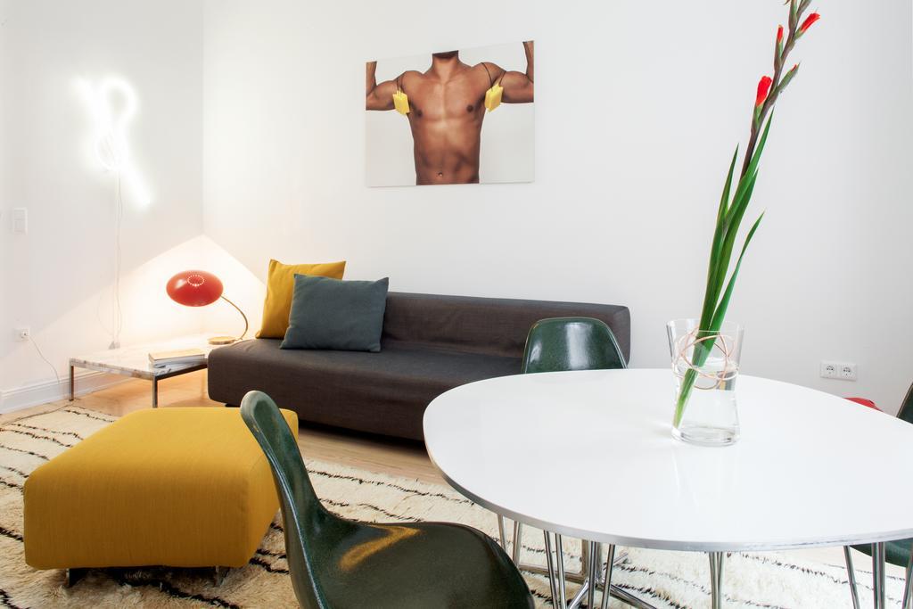 Luxury 2 Bedroom Apartment In The Heart Of Mitte, Berlin Kültér fotó